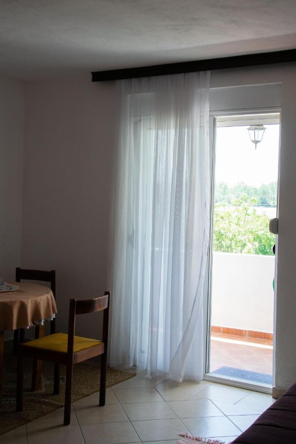 Luce Di Sole Apartment Ulcinj Exteriör bild