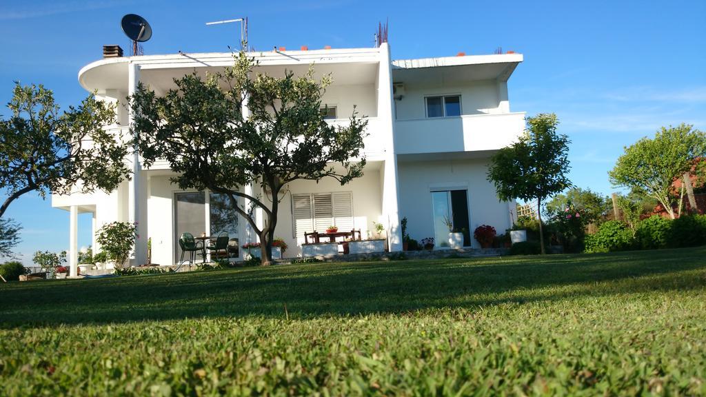 Luce Di Sole Apartment Ulcinj Exteriör bild