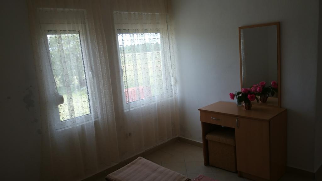 Luce Di Sole Apartment Ulcinj Exteriör bild